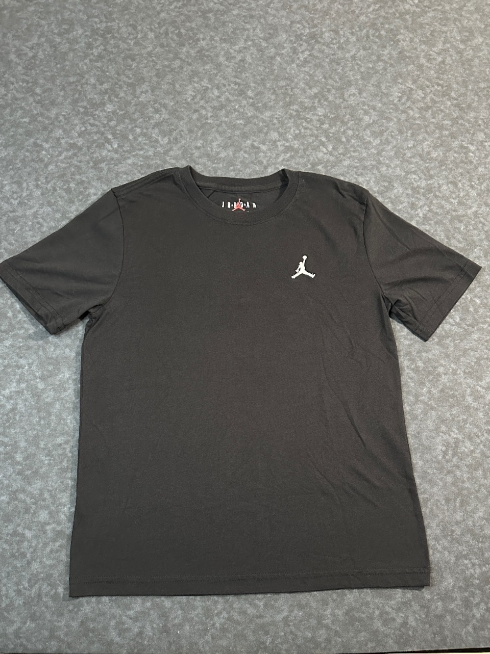 Jordan Jumpman Embroidered Logo Graphic Black T Shirt Boys Size Medium